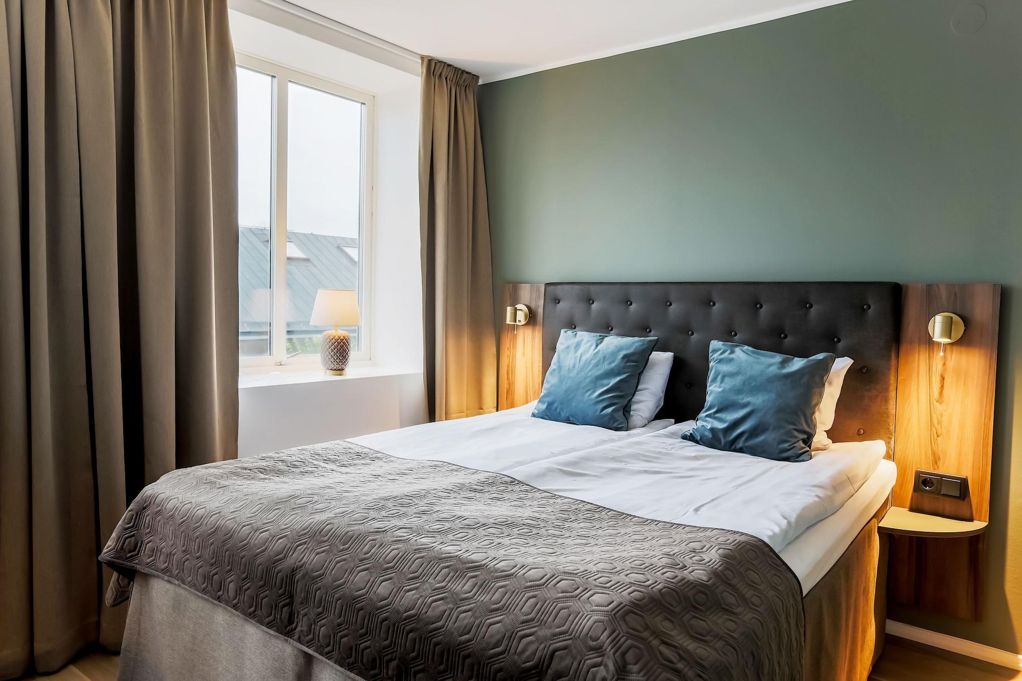 Home Hotel Cardinal Векше Екстер'єр фото