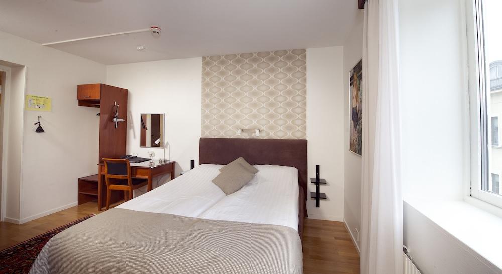Home Hotel Cardinal Векше Екстер'єр фото