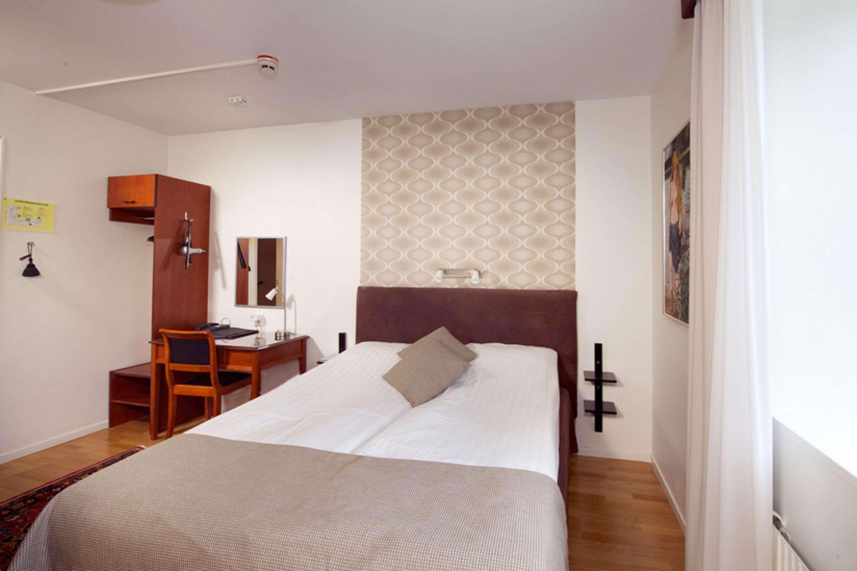 Home Hotel Cardinal Векше Екстер'єр фото