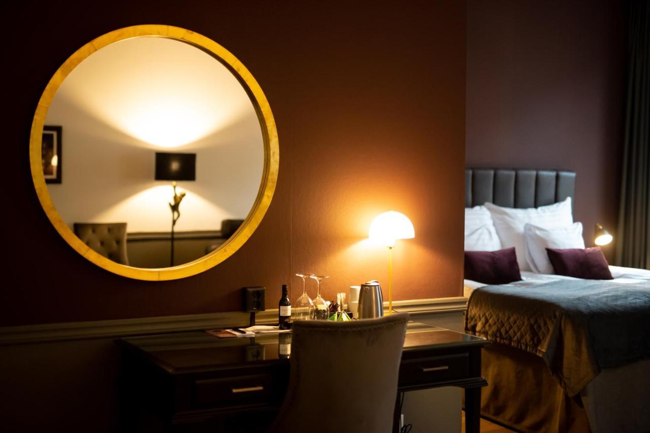 Home Hotel Cardinal Векше Екстер'єр фото